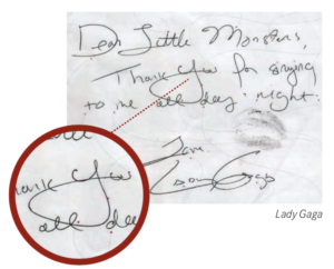 Scrittura di Lady Gaga con segno grafologico Subdilatata o Asole inferiori dilatate